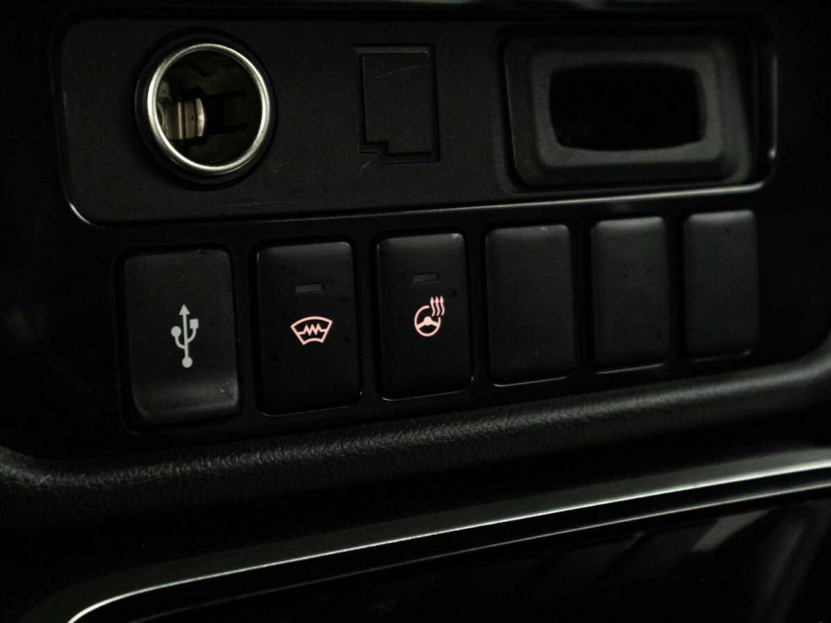 Mitsubishi Outlander с пробегом — 2021 год. Фото: #16