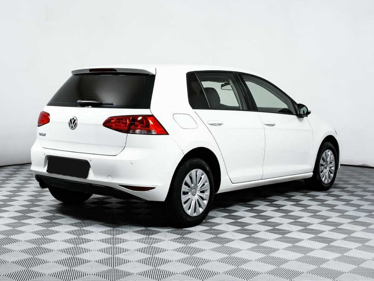 Volkswagen Golf с пробегом — 2015 год. Фото: #4