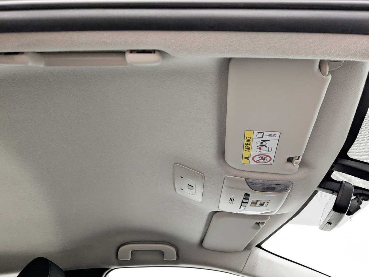 Toyota Corolla с пробегом — 2019 год. Фото: #19