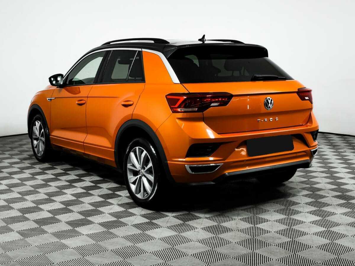 Volkswagen T-Roc с пробегом — 2018 год. Фото: #6