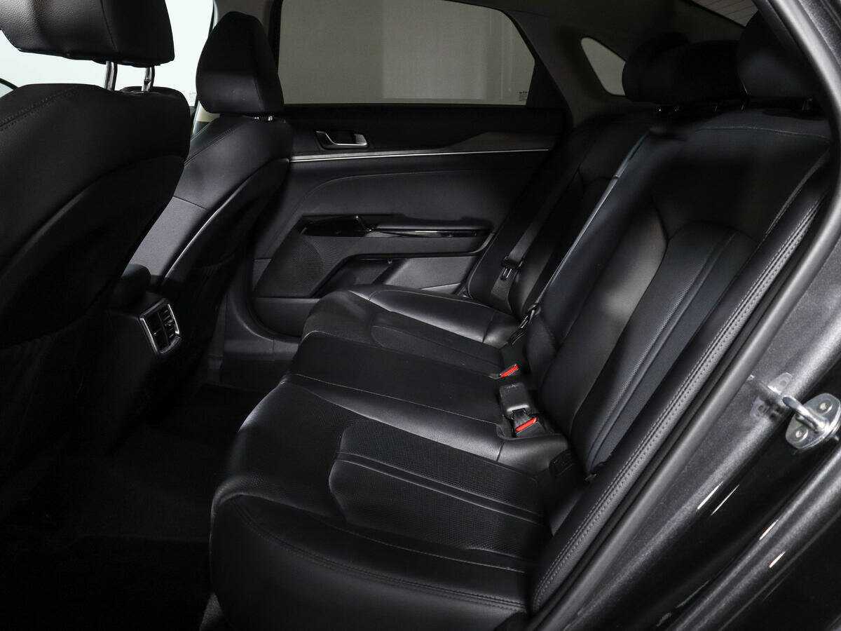 Kia K5 с пробегом — 2020 год. Фото: #7