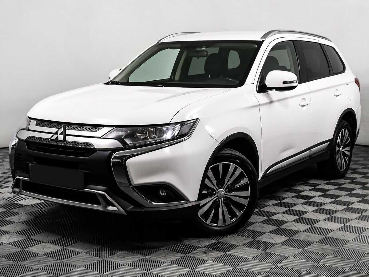 Mitsubishi Outlander с пробегом — 2019 год. Посмотреть фото