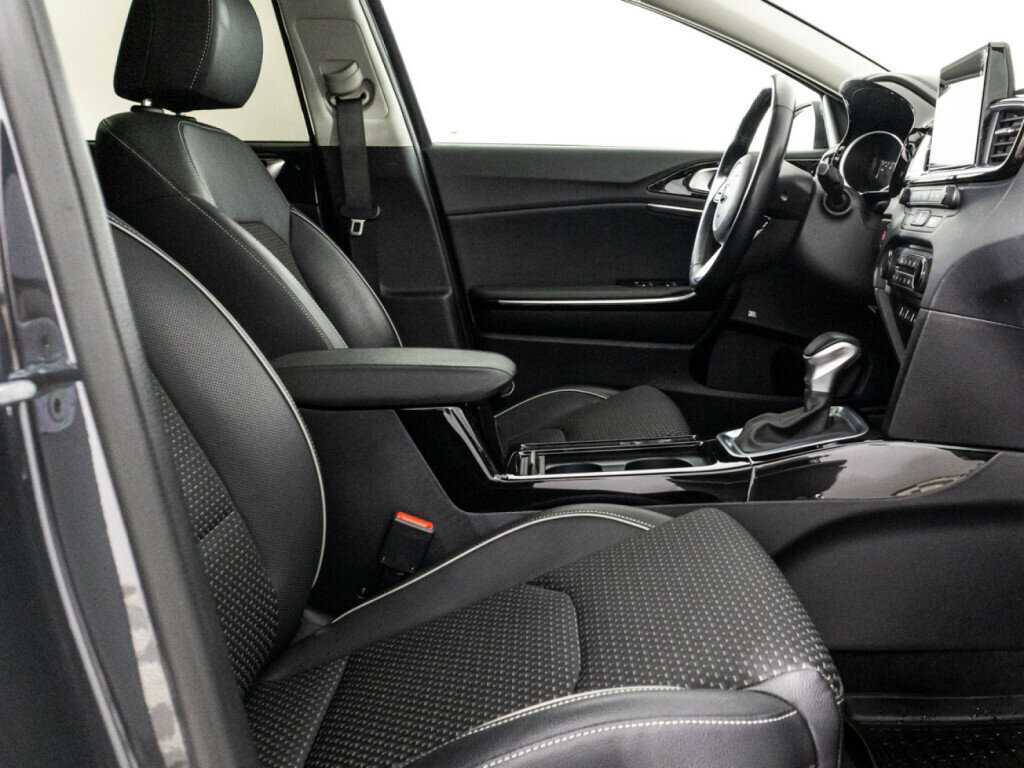 Kia Ceed с пробегом — 2020 год. Фото: #14