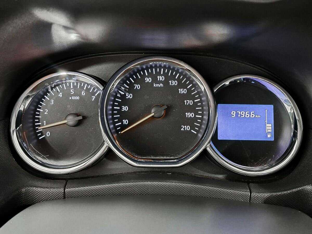 Renault Duster с пробегом — 2018 год. Фото: #10