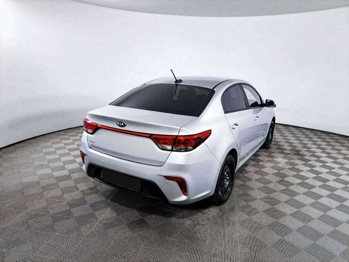 Kia Rio с пробегом — 2020 год. Фото: #4