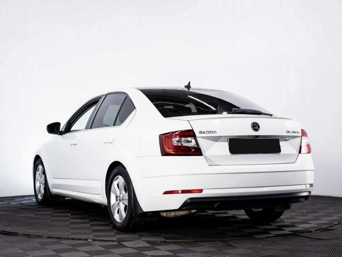 Skoda Octavia с пробегом — 2017 год. Фото: #3