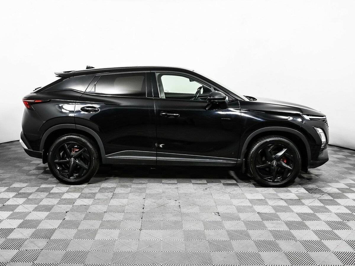 OMODA C5 с пробегом — 2022 год. Фото: #3