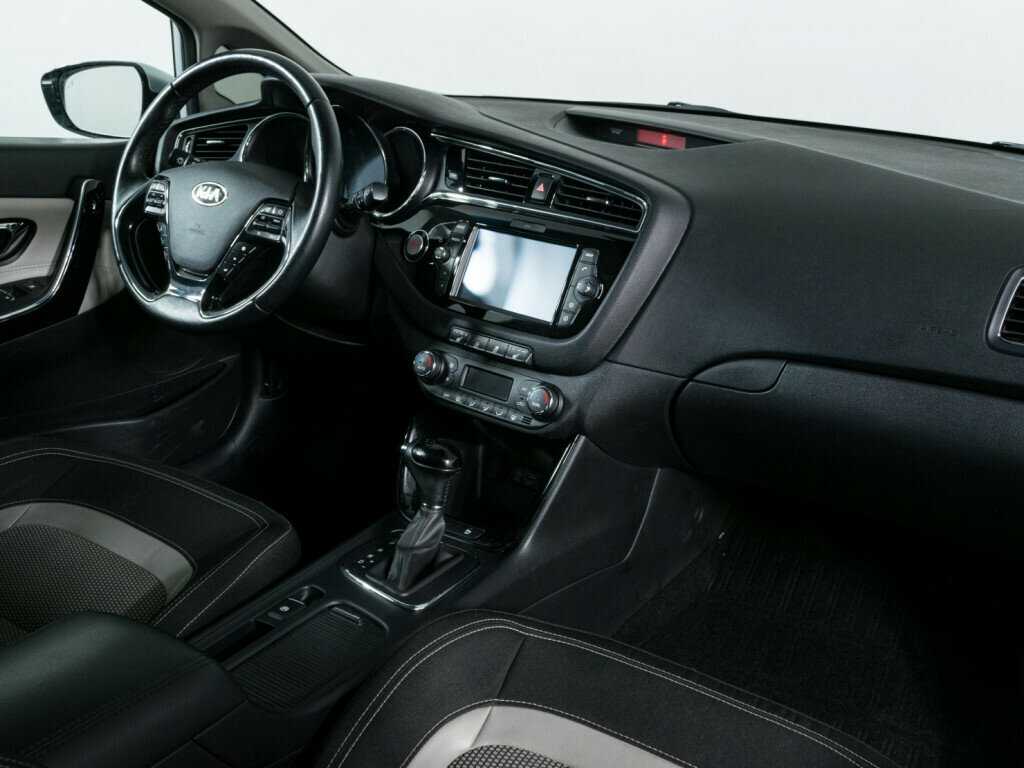 Kia Ceed с пробегом — 2018 год. Фото: #7