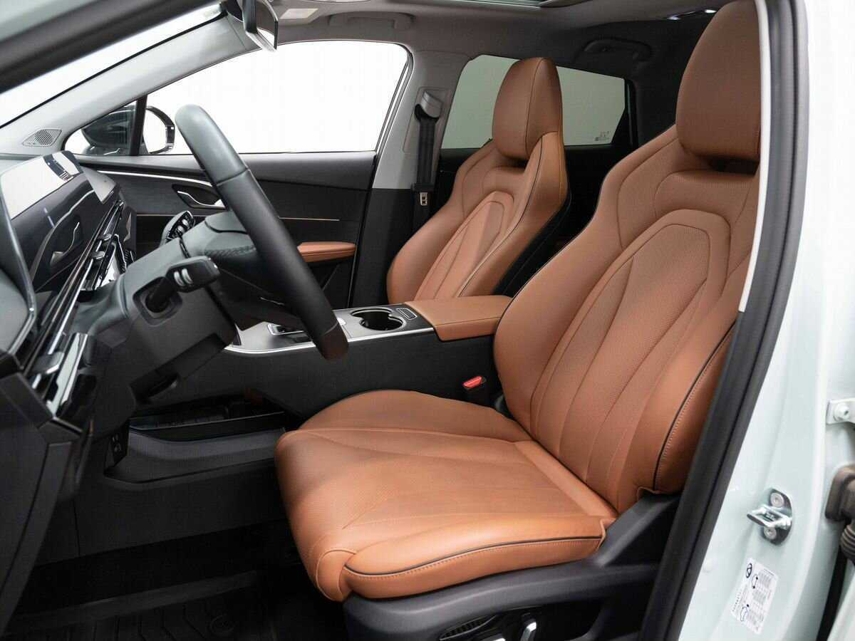 OMODA C5 с пробегом — 2022 год. Фото: #7