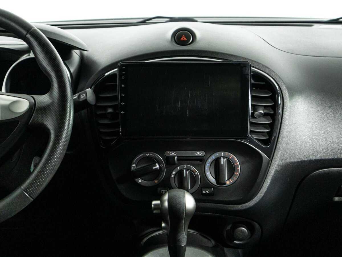 Nissan Juke с пробегом — 2015 год. Фото: #13
