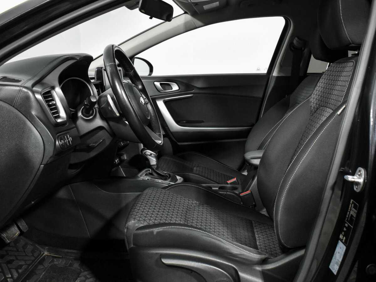 Kia Ceed с пробегом — 2019 год. Фото: #9