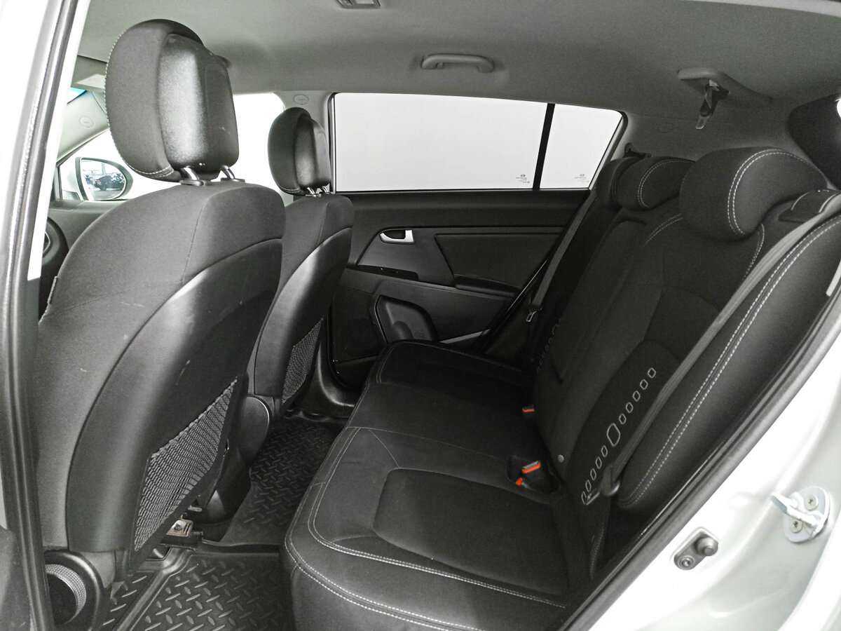 Kia Sportage с пробегом — 2013 год. Фото: #9