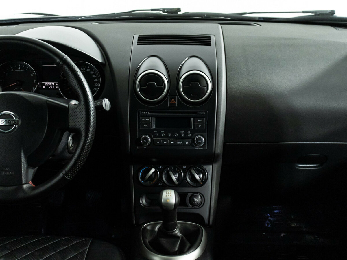 Nissan Qashqai+2 с пробегом — 2012 год. Фото: #12