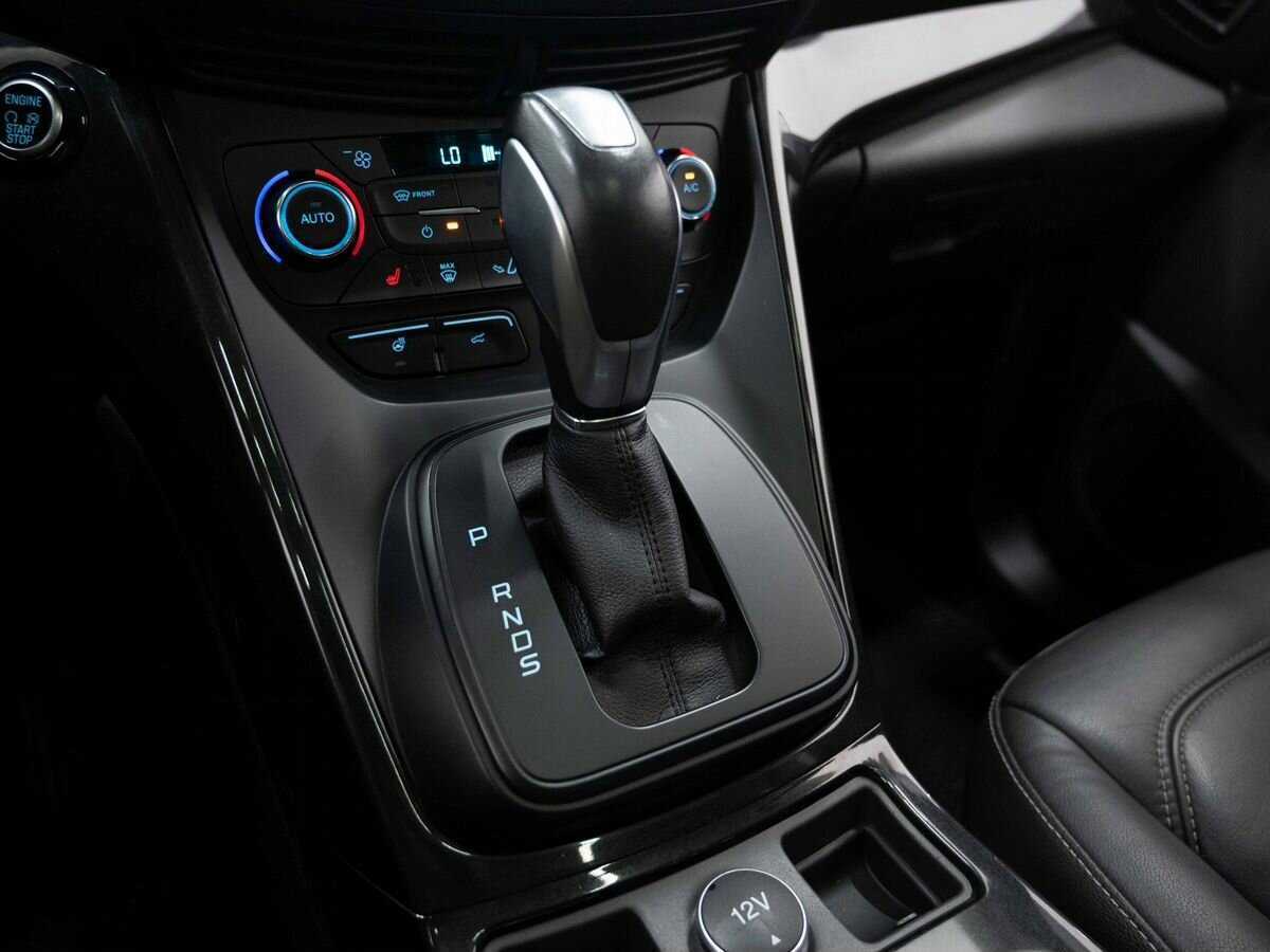 Ford Kuga с пробегом — 2017 год. Фото: #23