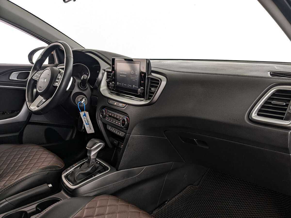 Kia Ceed с пробегом — 2021 год. Фото: #8