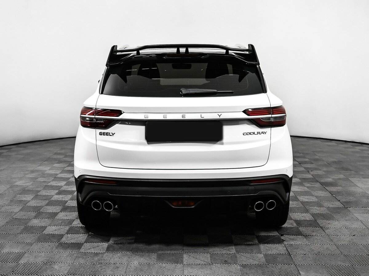 Geely Coolray с пробегом — 2023 год. Фото: #5
