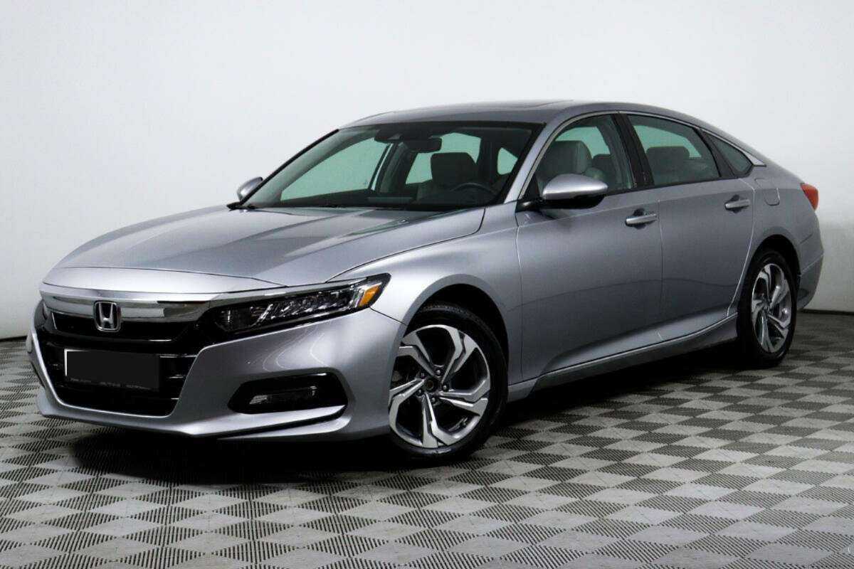 Honda Accord с пробегом — 2018 год. Посмотреть фото