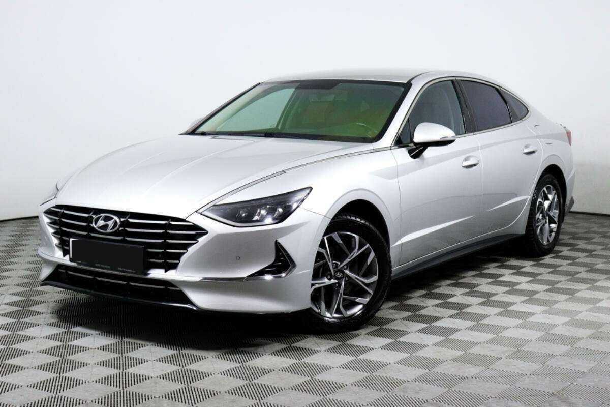 Hyundai Sonata с пробегом — 2020 год. Посмотреть фото