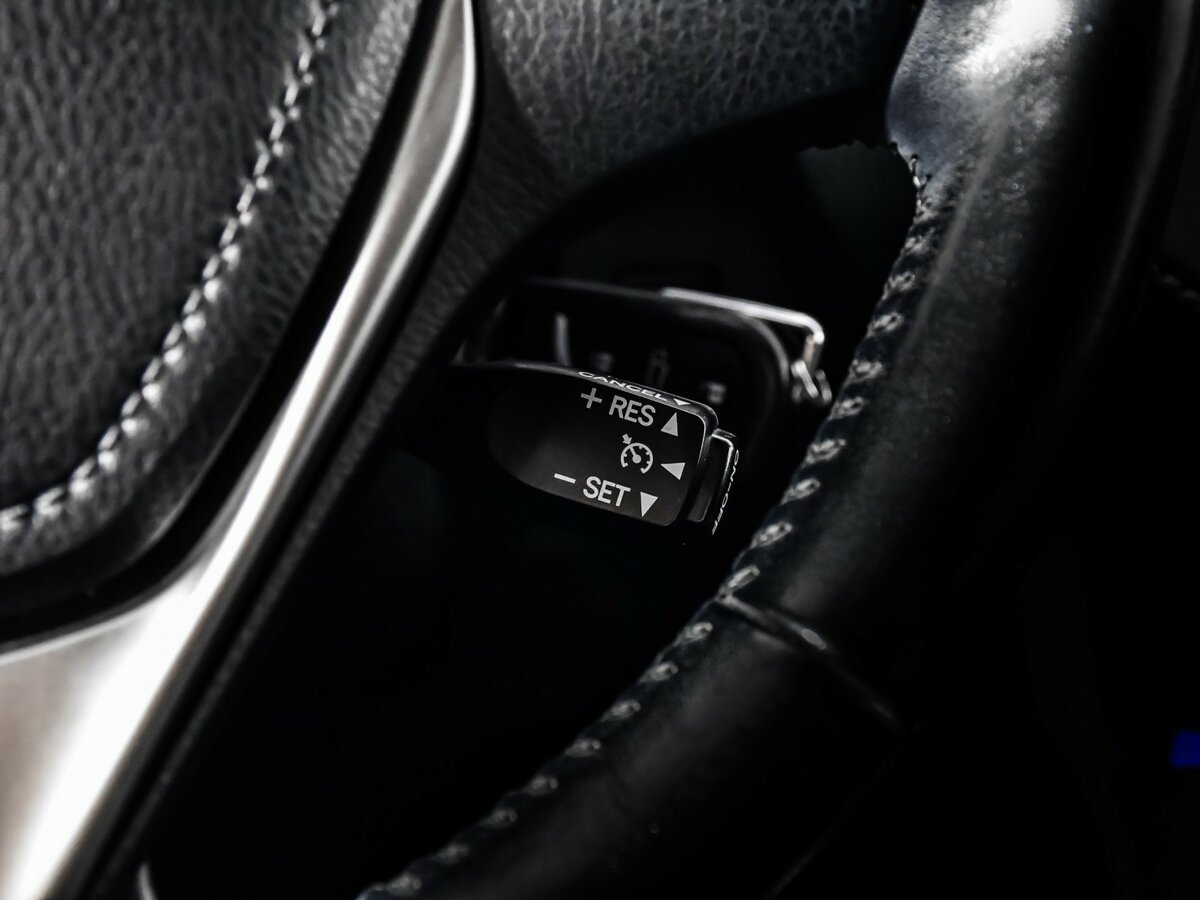 Toyota RAV4 с пробегом — 2016 год. Фото: #14