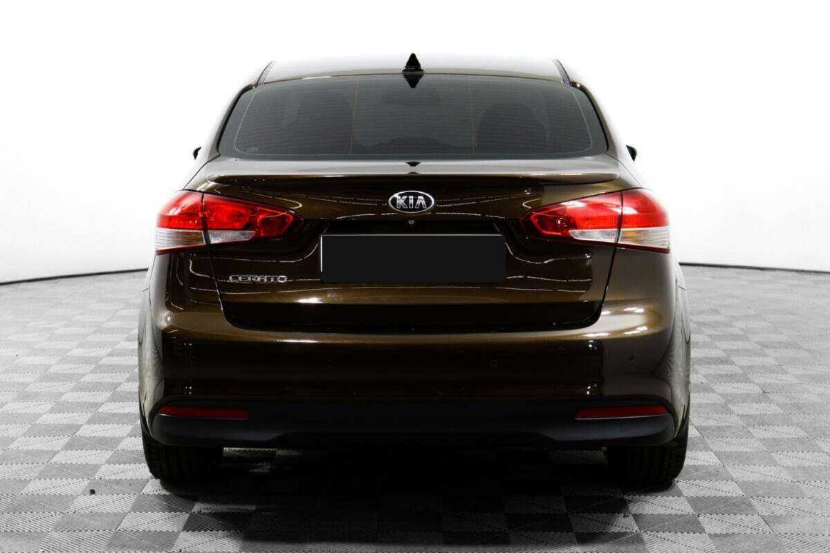 Kia Cerato с пробегом — 2019 год. Фото: #5