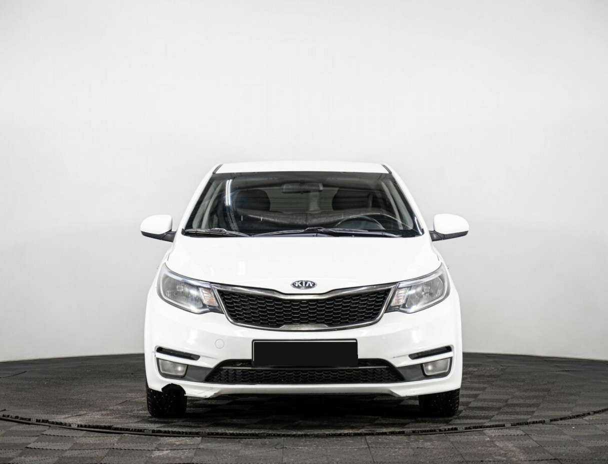 Kia Rio с пробегом — 2017 год. Фото: #1