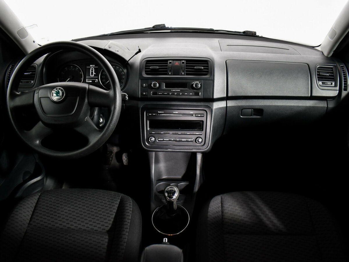 Skoda Fabia с пробегом — 2012 год. Фото: #13