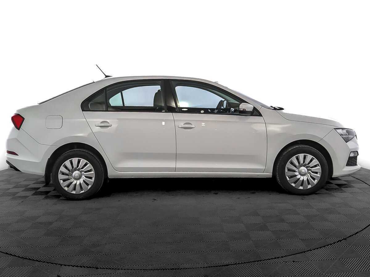 Skoda Rapid с пробегом — 2020 год. Фото: #3