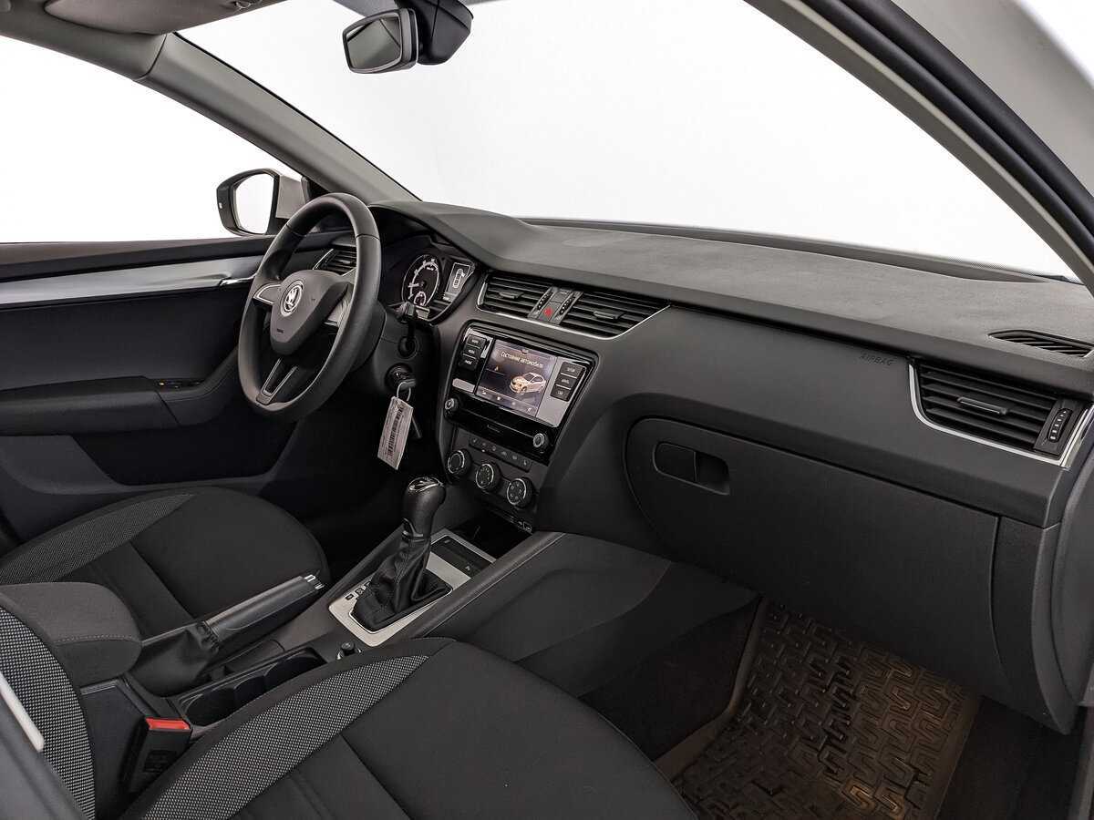 Skoda Octavia с пробегом — 2018 год. Фото: #8