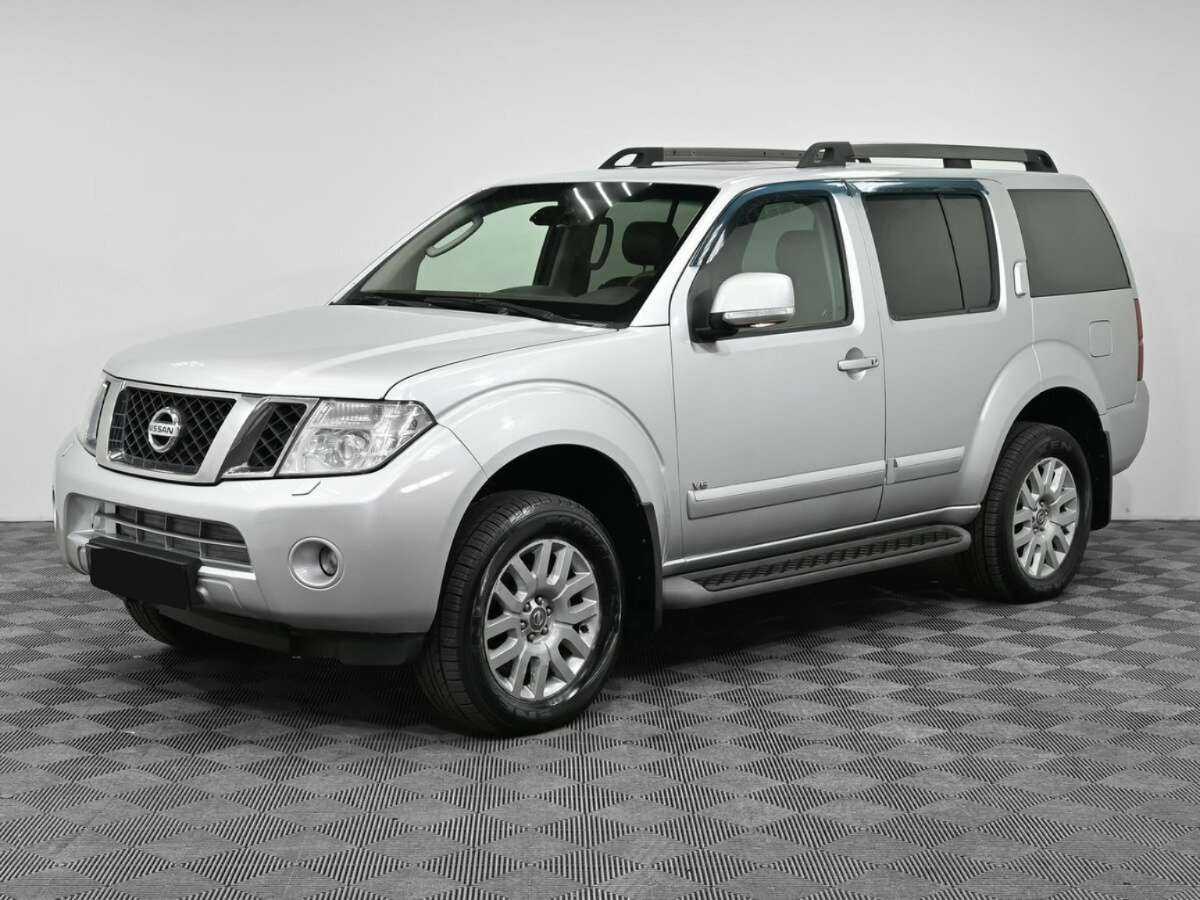 Nissan Pathfinder с пробегом — 2012 год. Посмотреть фото