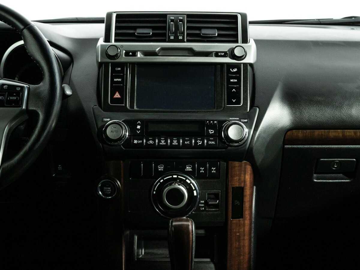 Toyota Land Cruiser Prado с пробегом — 2014 год. Фото: #13