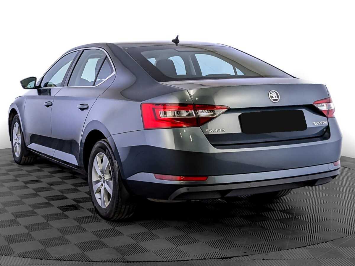 Skoda Superb с пробегом — 2018 год. Фото: #6