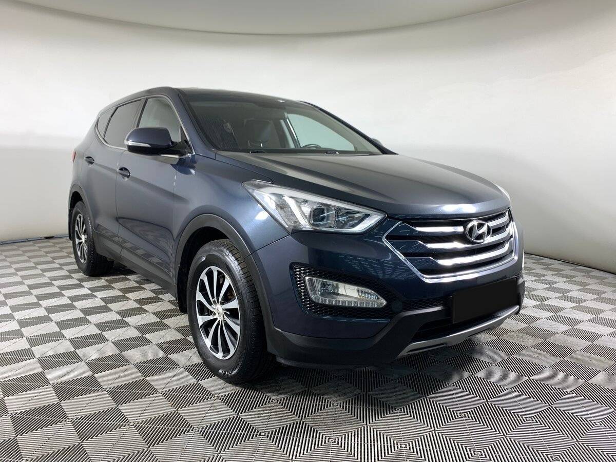 Hyundai Santa Fe с пробегом — 2014 год. Фото: #2
