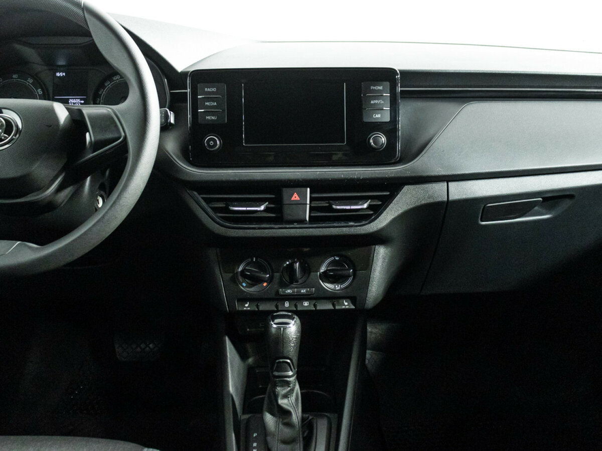 Skoda Rapid с пробегом — 2020 год. Фото: #13