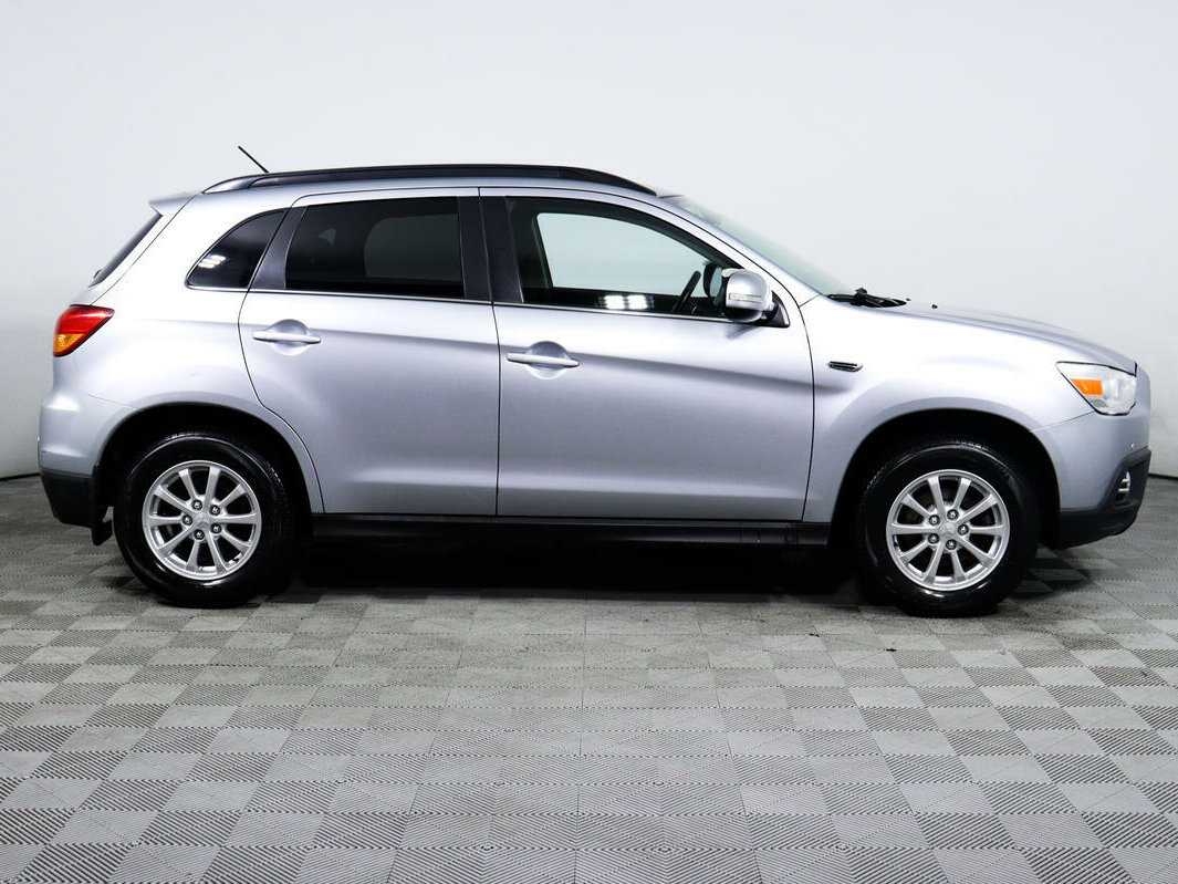 Mitsubishi ASX с пробегом — 2012 год. Фото: #3