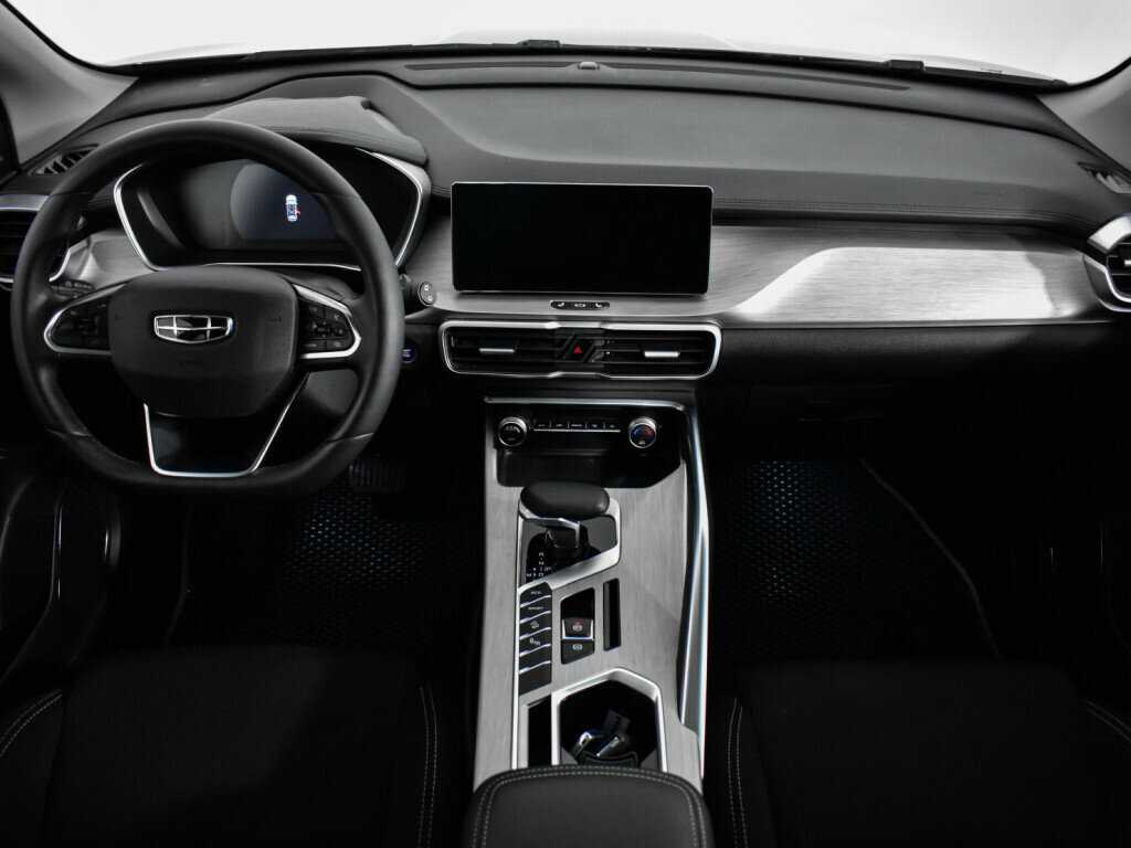 Geely Coolray с пробегом — 2022 год. Фото: #16