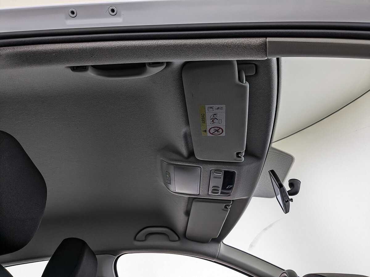 Skoda Rapid с пробегом — 2019 год. Фото: #19