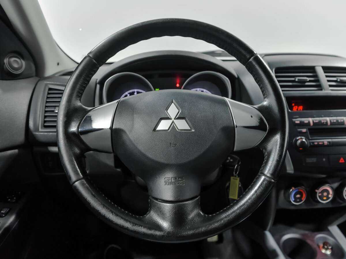 Mitsubishi ASX с пробегом — 2012 год. Фото: #7