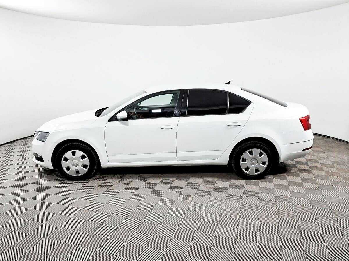 Skoda Octavia с пробегом — 2019 год. Фото: #6