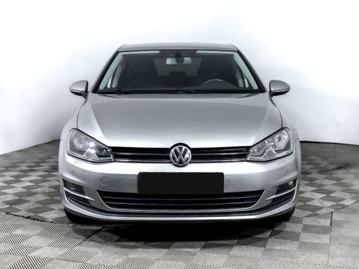 Volkswagen Golf с пробегом — 2014 год. Фото: #1