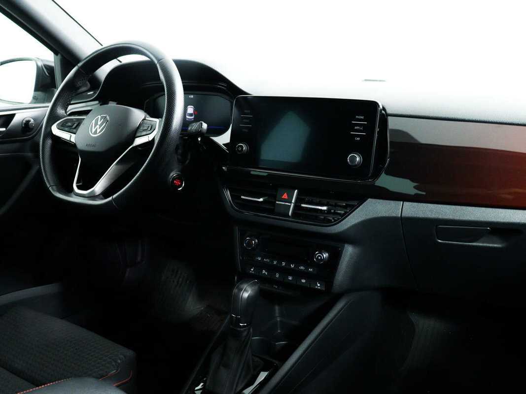 Volkswagen Polo с пробегом — 2021 год. Фото: #8