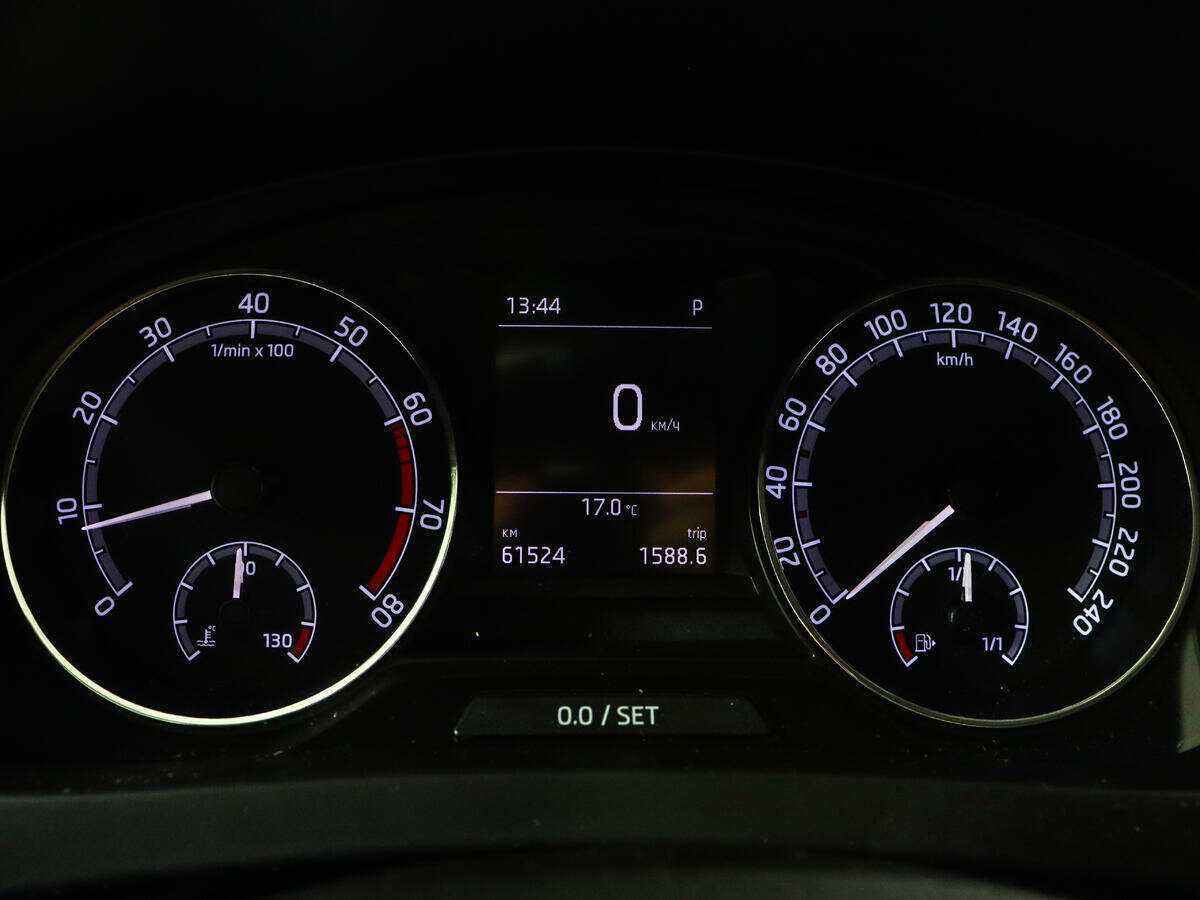 Skoda Rapid с пробегом — 2019 год. Фото: #10