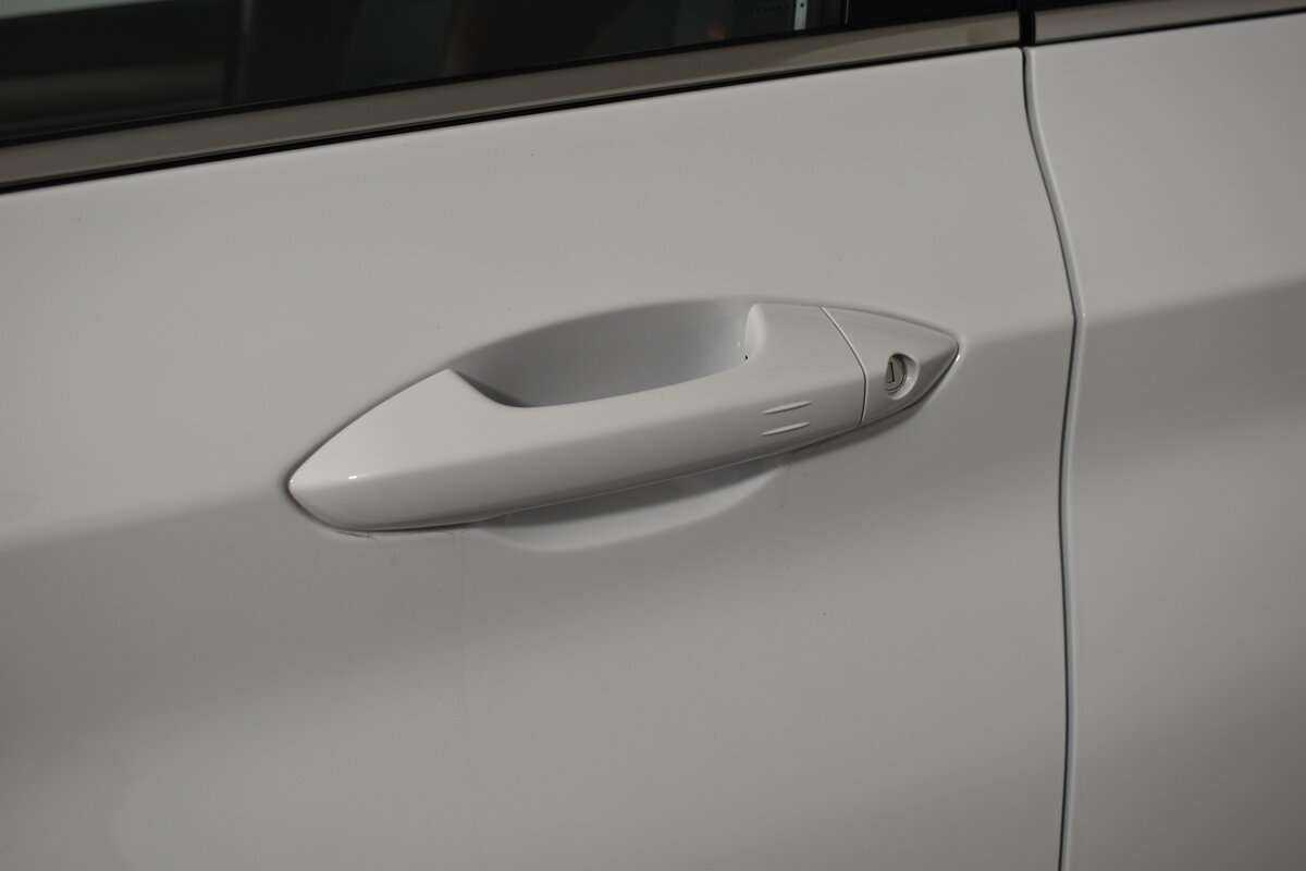 Geely Coolray с пробегом — 2023 год. Фото: #6