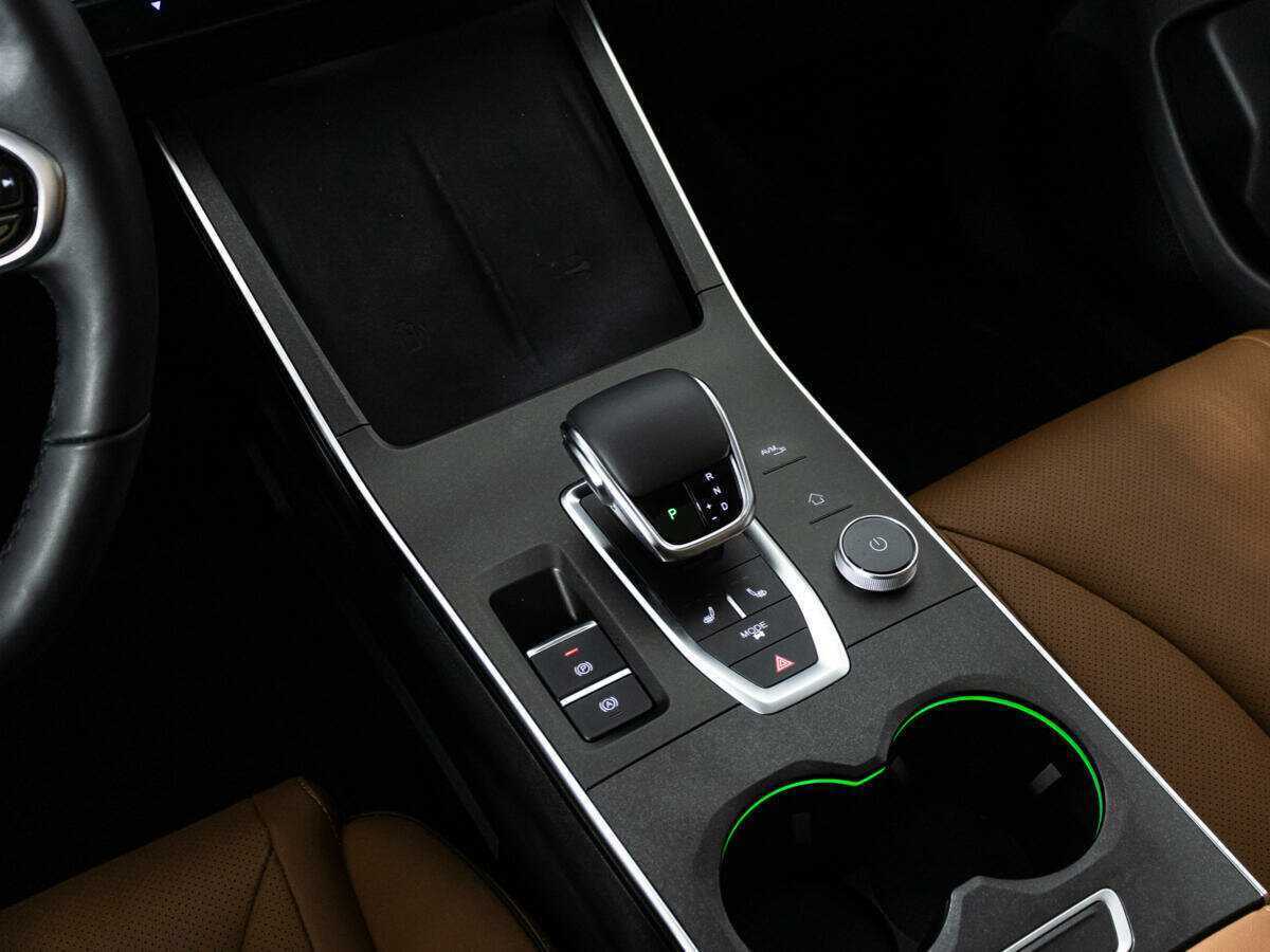 OMODA C5 с пробегом — 2022 год. Фото: #16