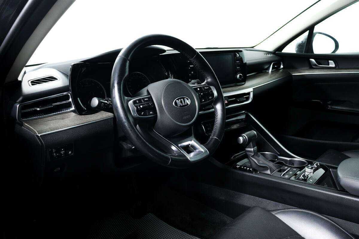 Kia K5 с пробегом — 2020 год. Фото: #12