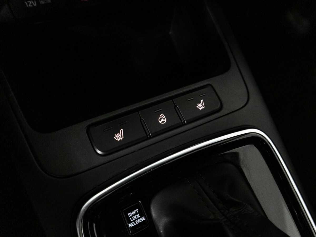 Kia Rio с пробегом — 2017 год. Фото: #16