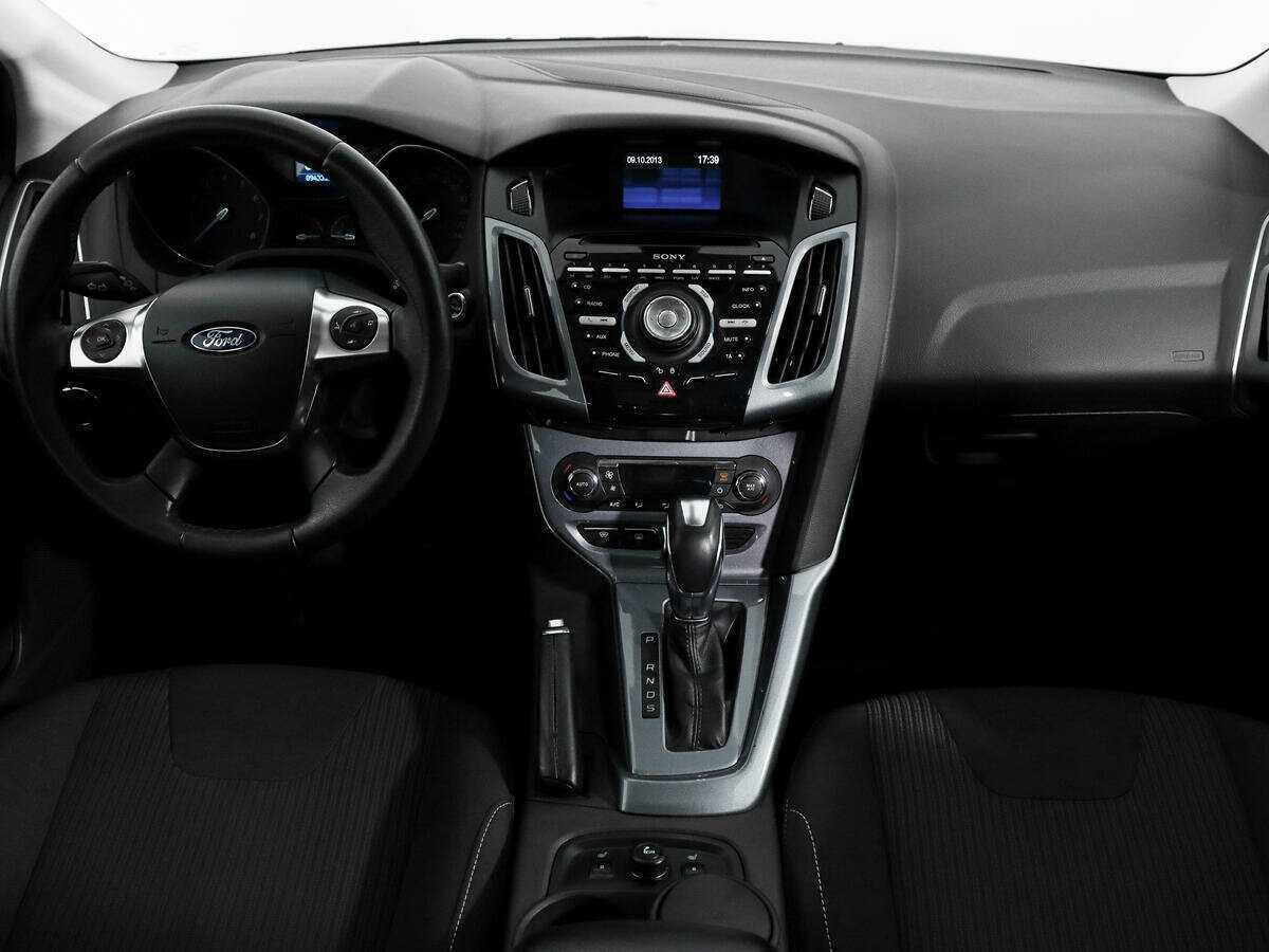 Ford Focus с пробегом — 2013 год. Фото: #12