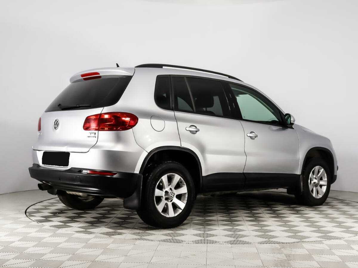 Volkswagen Tiguan с пробегом — 2012 год. Фото: #4