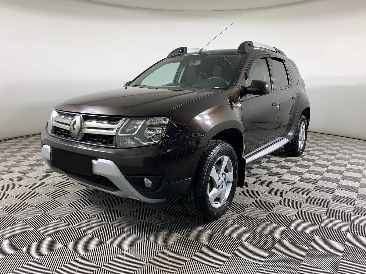 Renault Duster с пробегом — 2017 год. Посмотреть фото