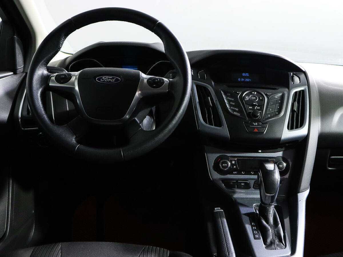 Ford Focus с пробегом — 2012 год. Фото: #9