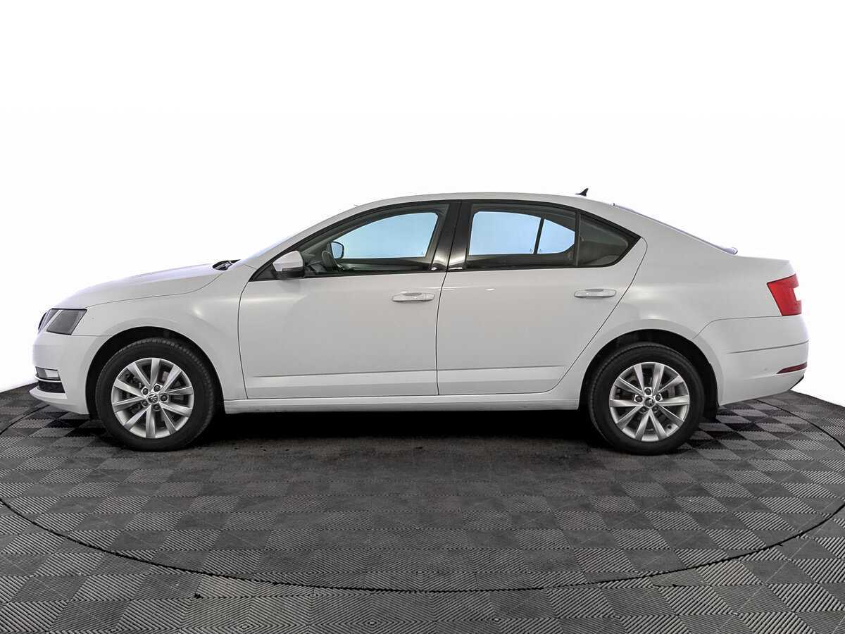 Skoda Octavia с пробегом — 2019 год. Фото: #7
